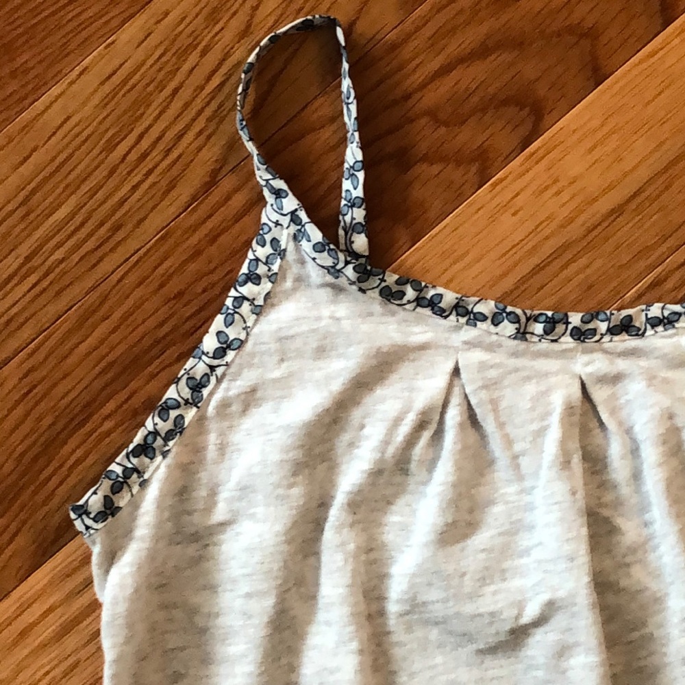 🪁GapKids Heather/Blue Flower Tank 🪁